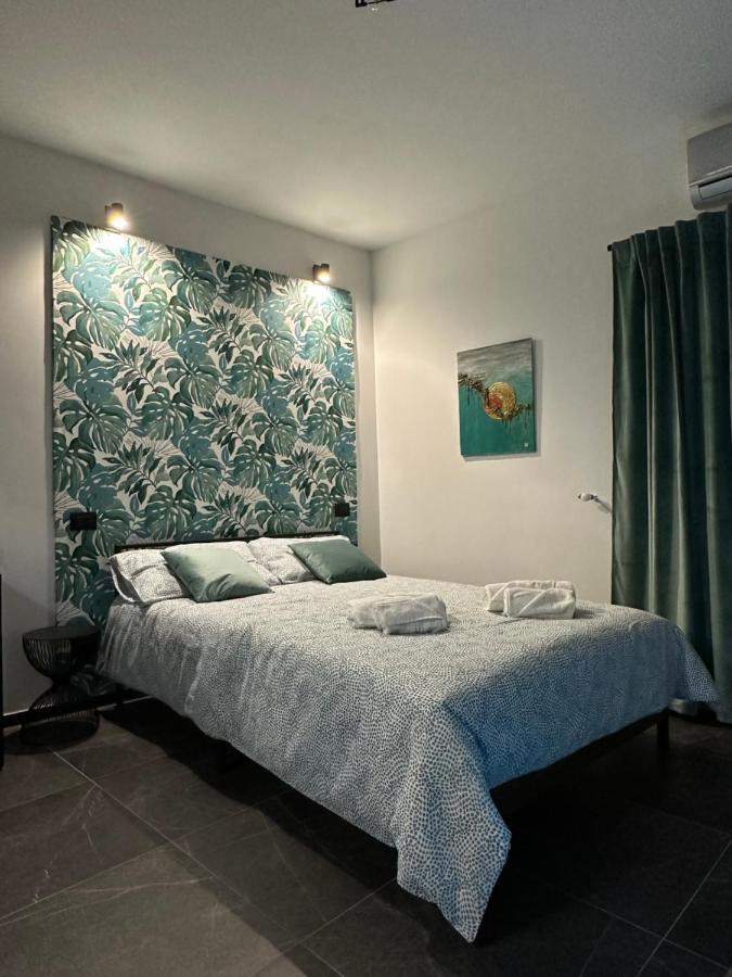 Olinad Rooms Castelbuono  Extérieur photo